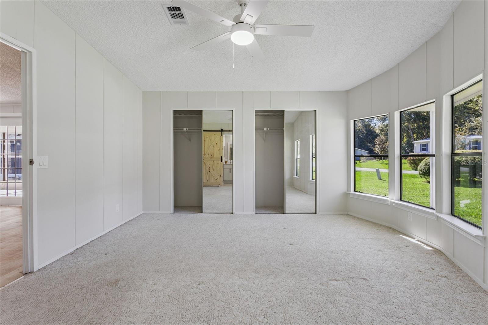 2595 E MONTE CT