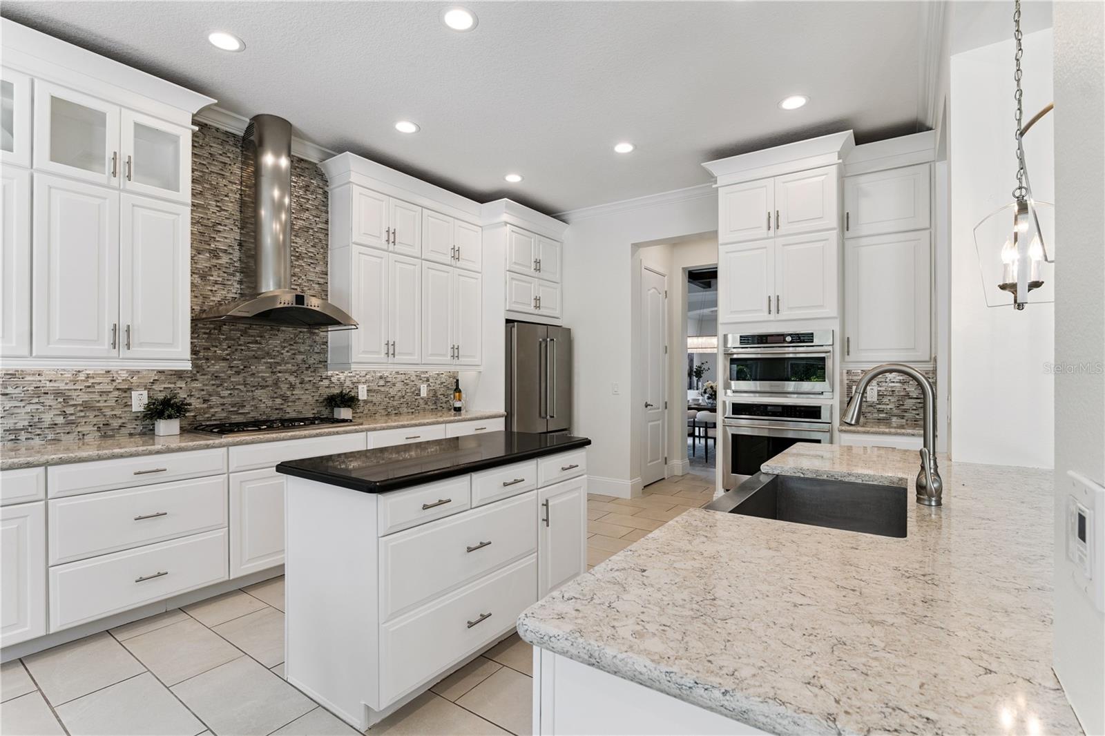 13085 UPPER HARDEN AVE