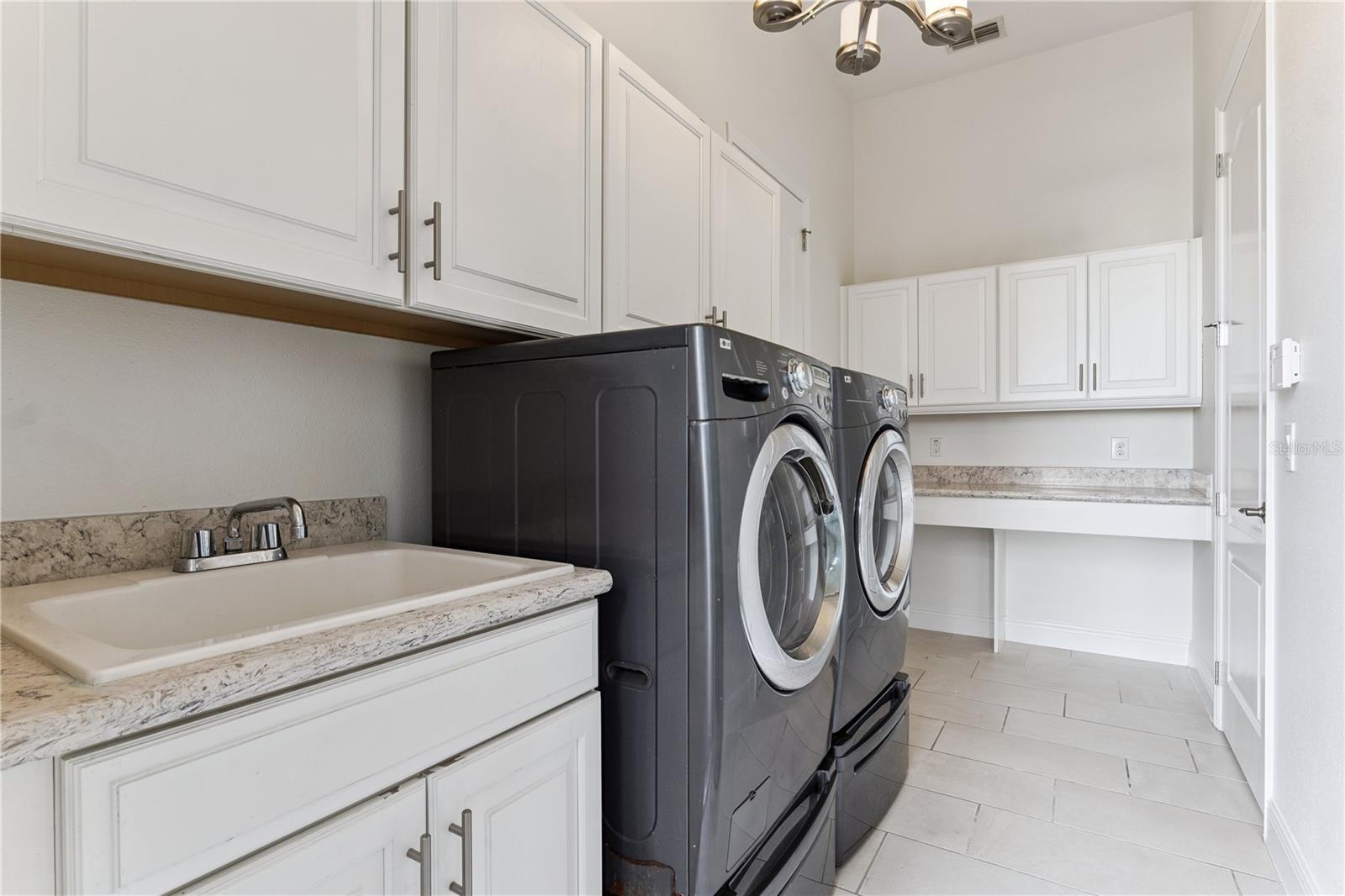 13085 UPPER HARDEN AVE