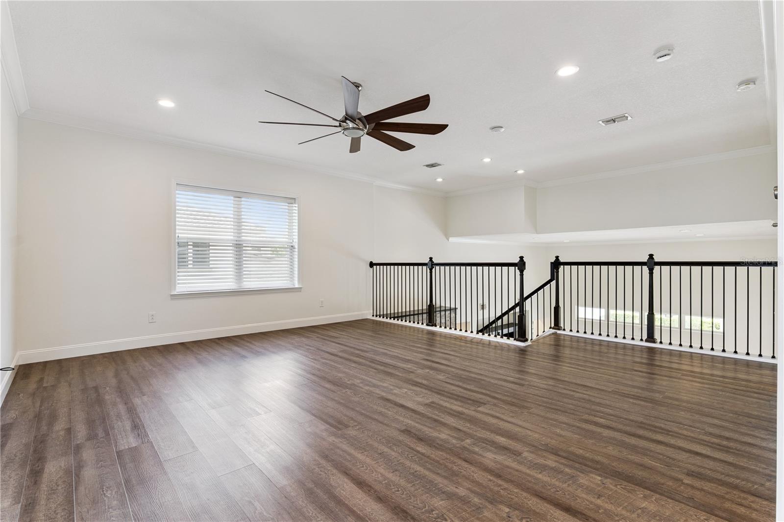 13085 UPPER HARDEN AVE