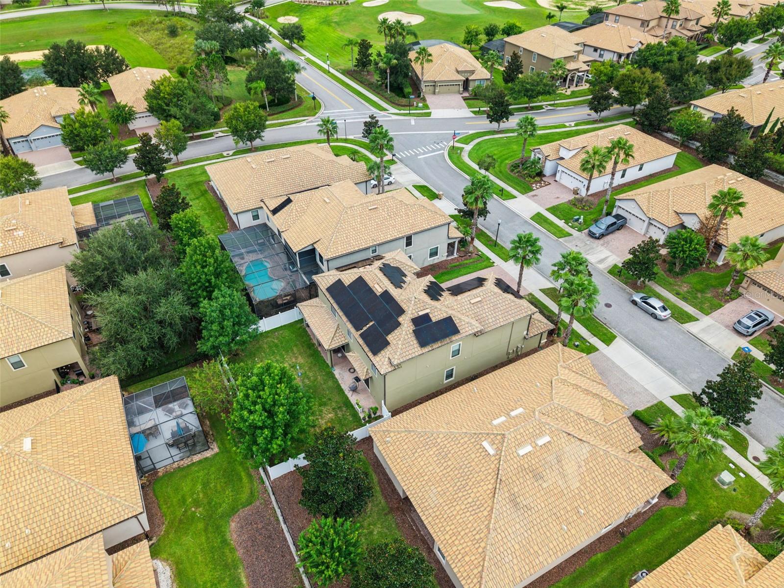1319 GLENEAGLES LN