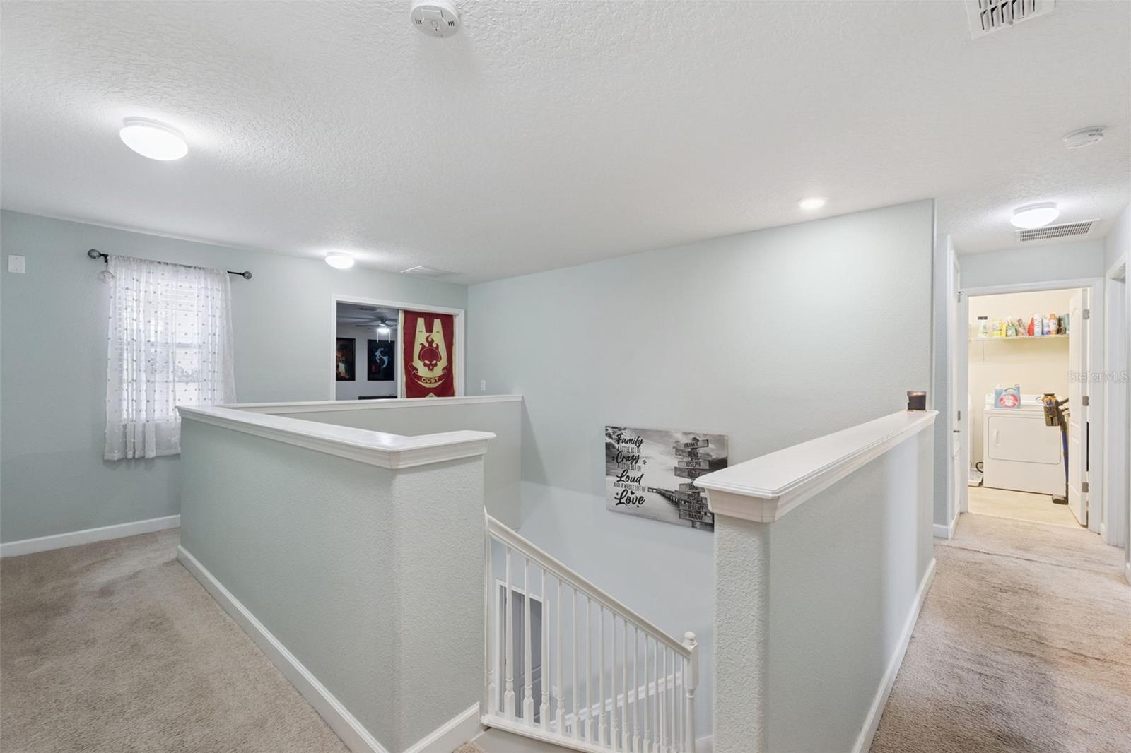1319 GLENEAGLES LN