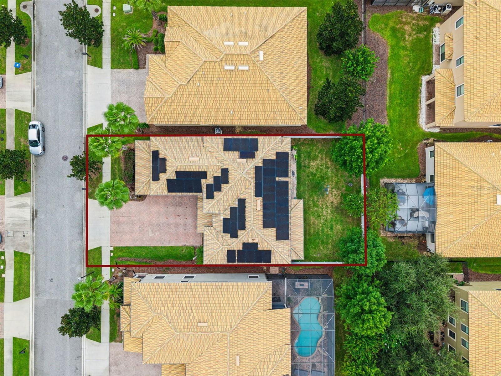 1319 GLENEAGLES LN