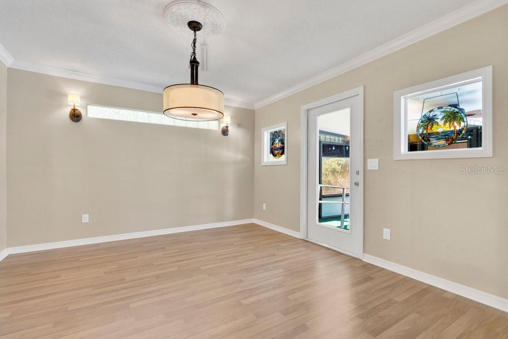 3742 SUTTERS MILL CIR