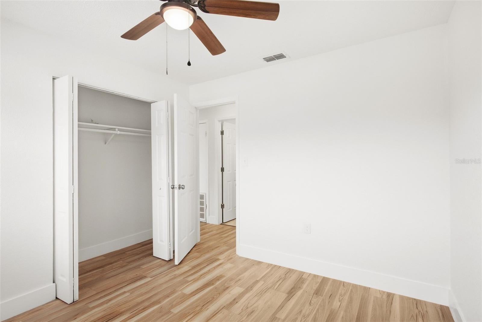 446 GILMAN CIR