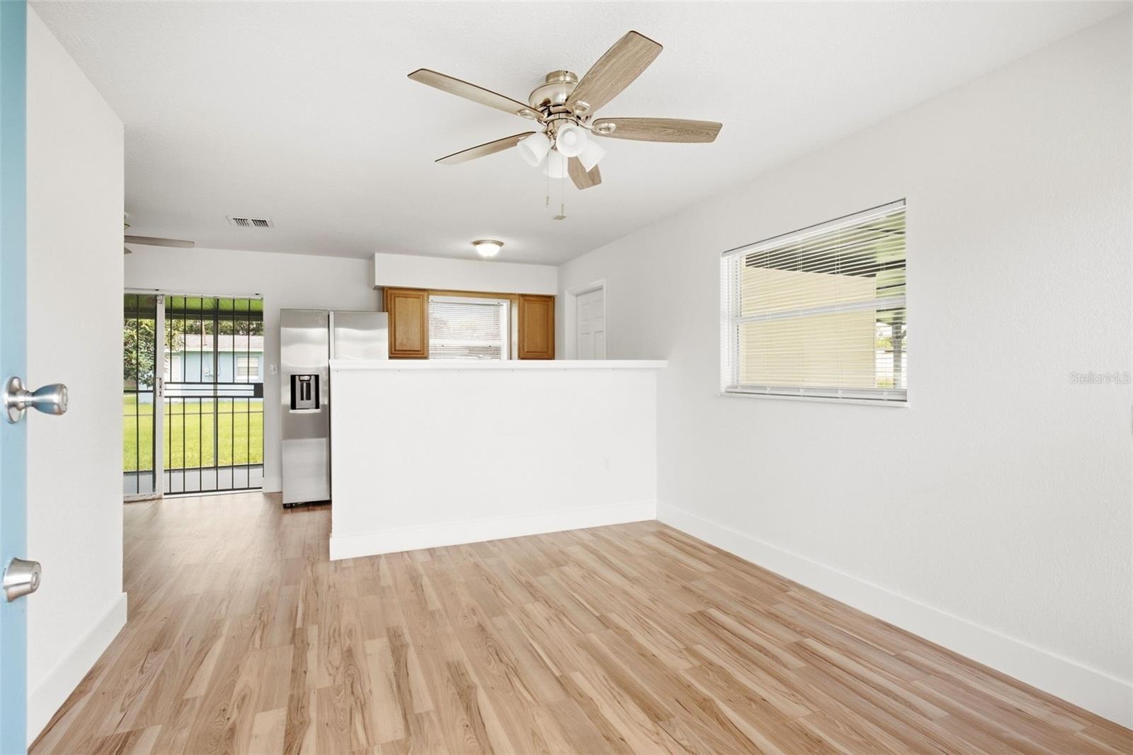 446 GILMAN CIR
