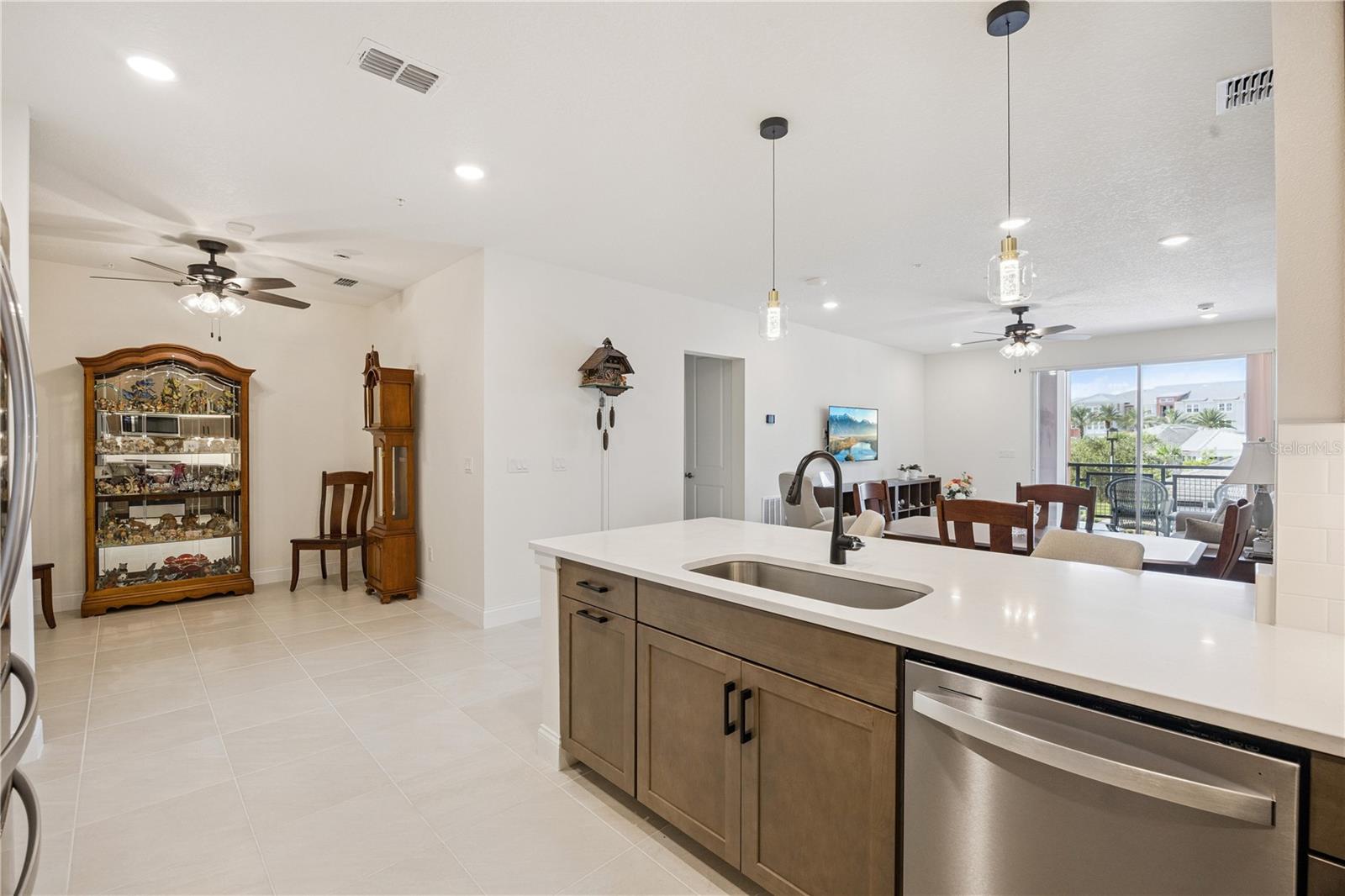 7545 LAUREATE BLVD #7201