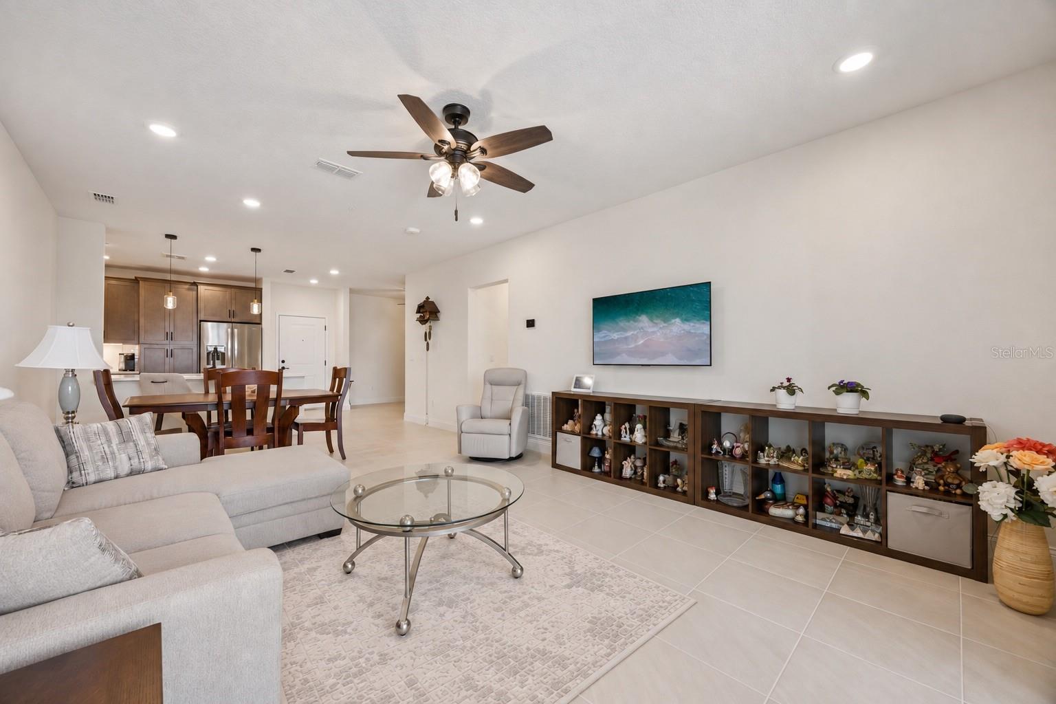 7545 LAUREATE BLVD #7201