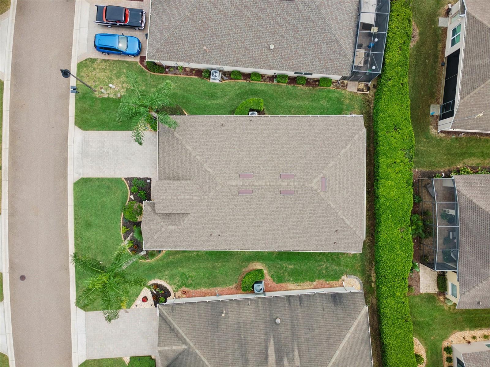 533 ARENA DR