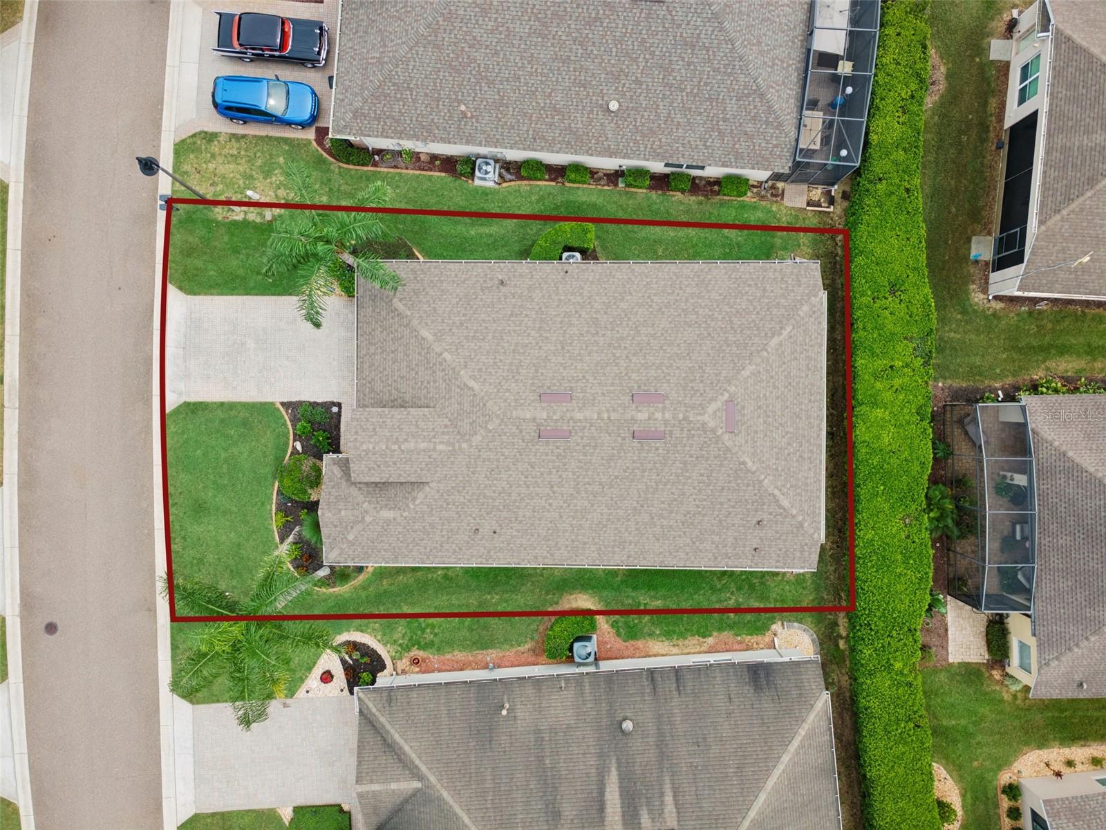 533 ARENA DR