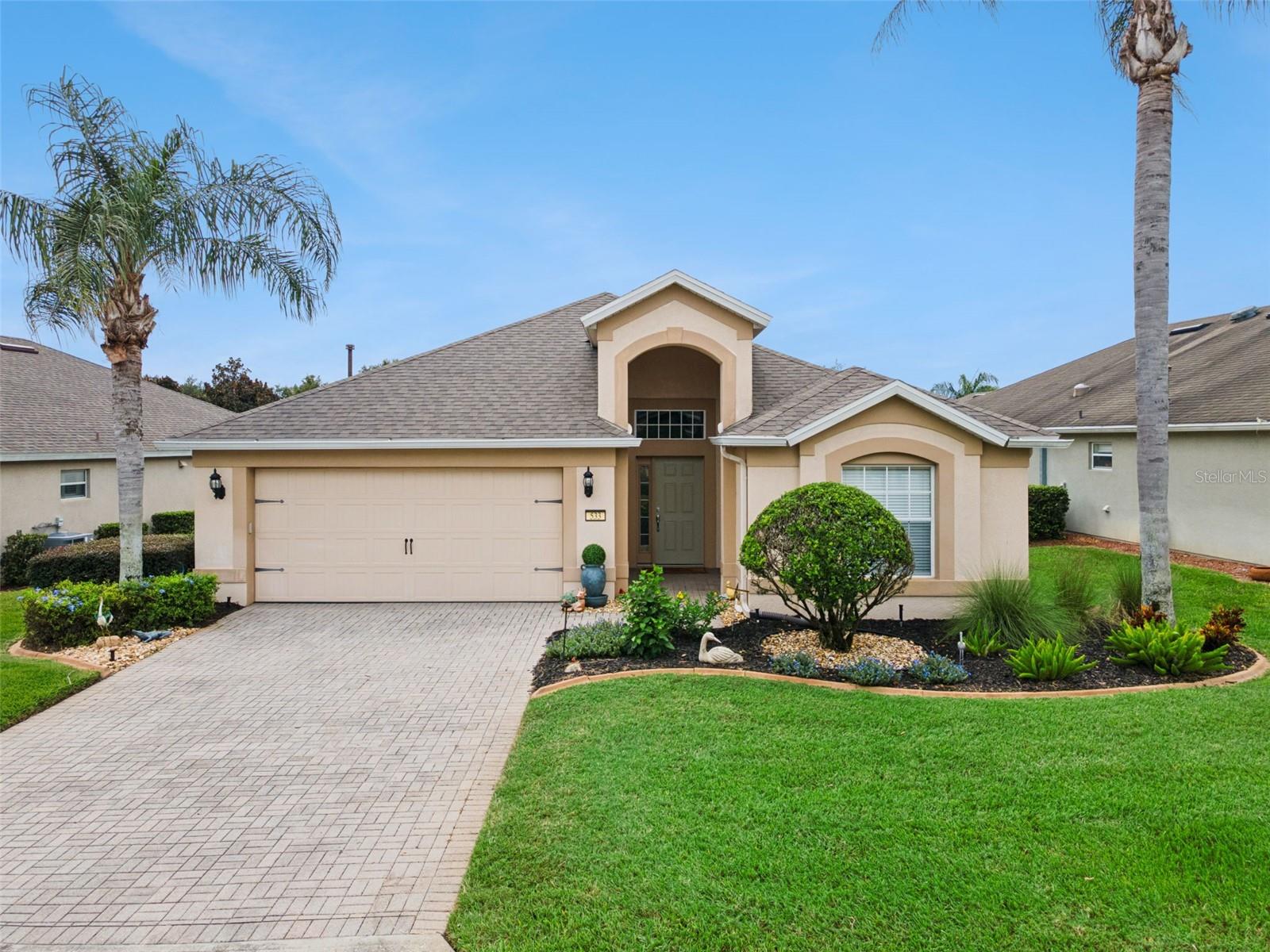 533 ARENA DR