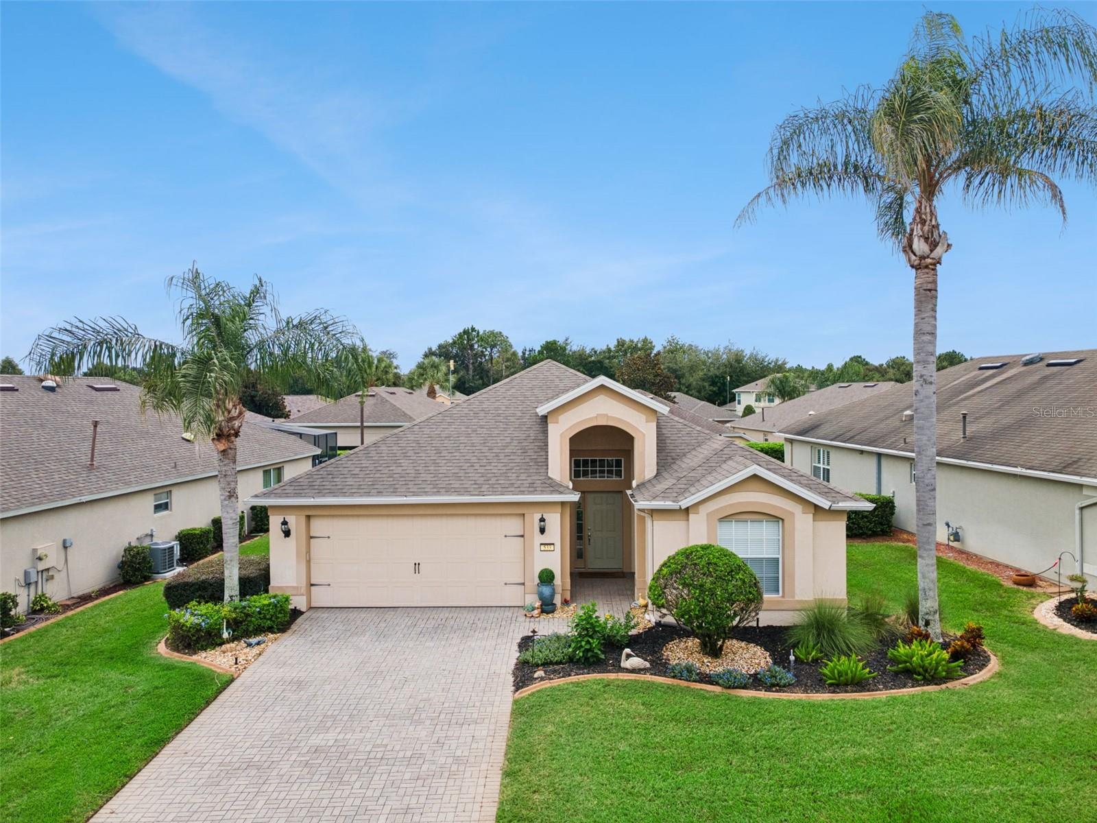 533 ARENA DR