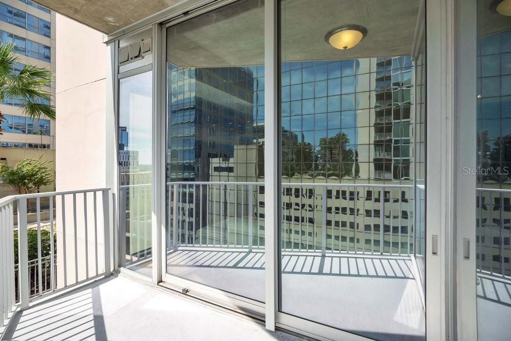 155 S COURT AVE #1102