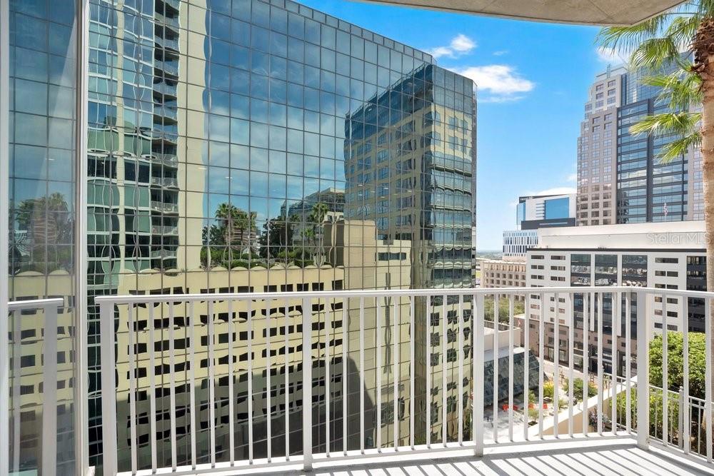 155 S COURT AVE #1102