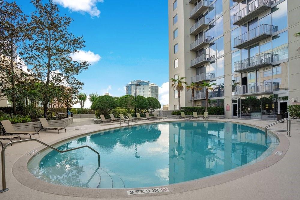 155 S COURT AVE #1102