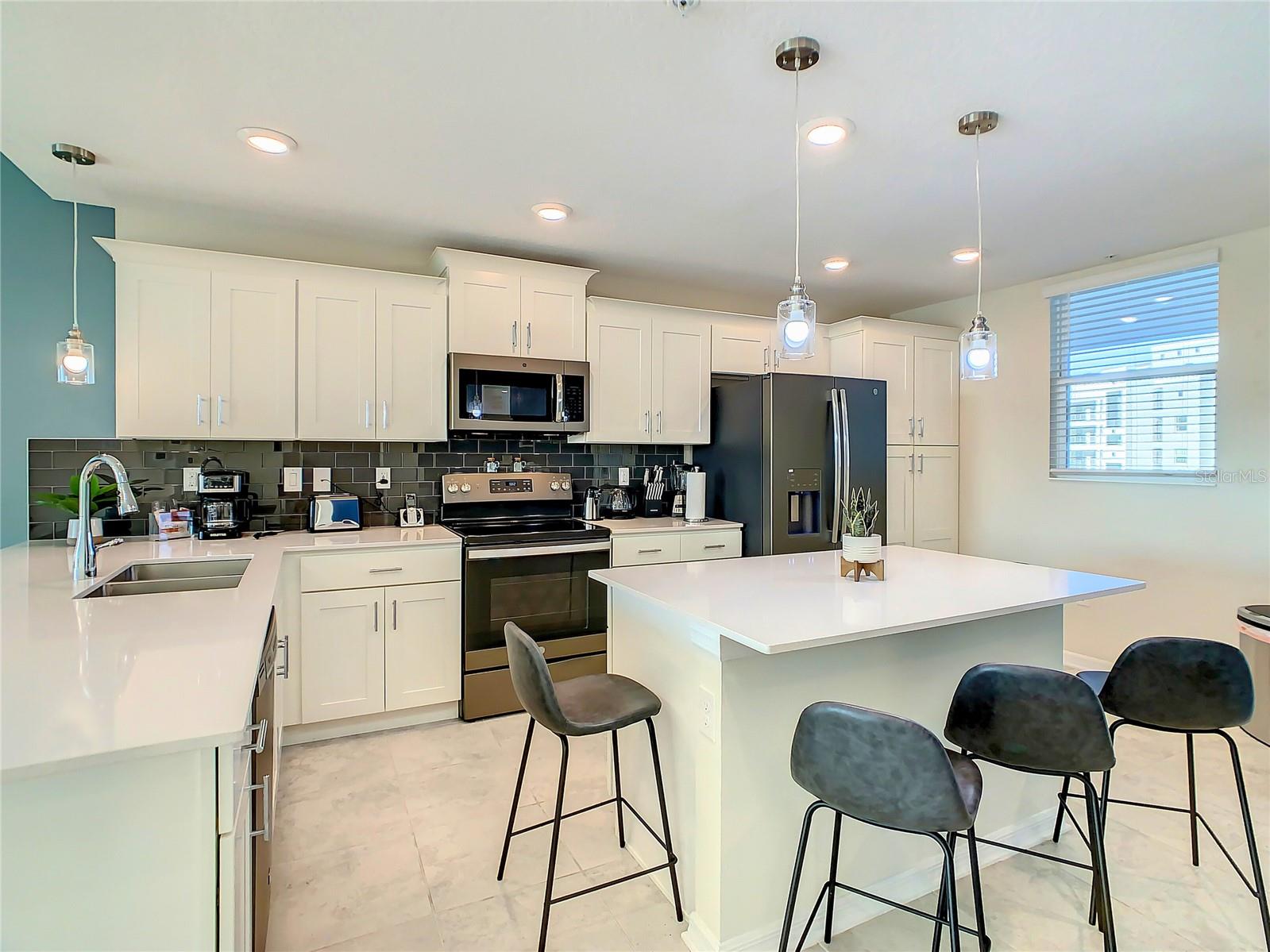 3131 PARADOX CIR #205