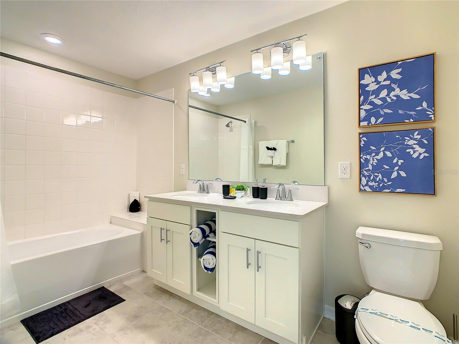 3131 PARADOX CIR #205