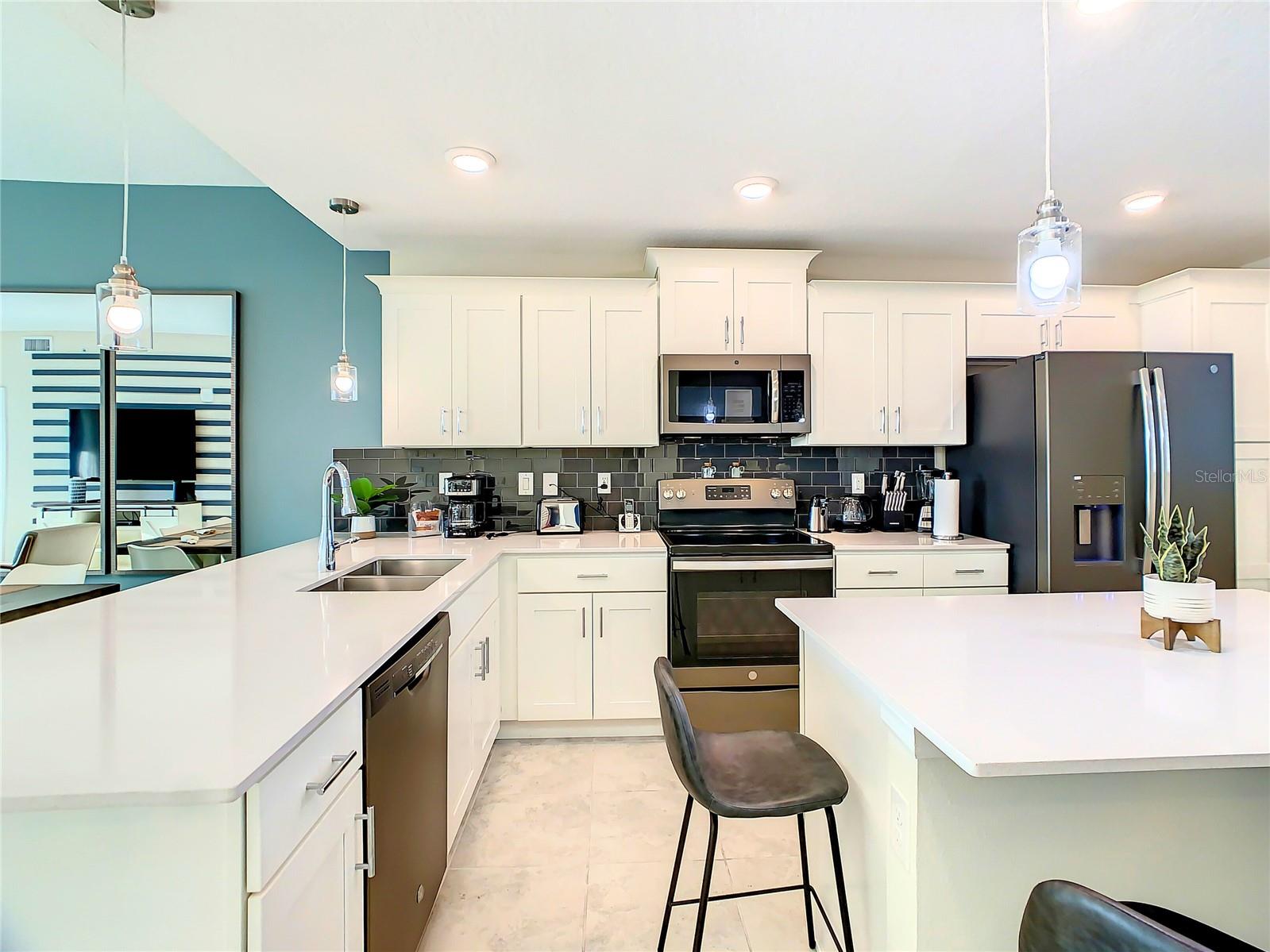 3131 PARADOX CIR #205