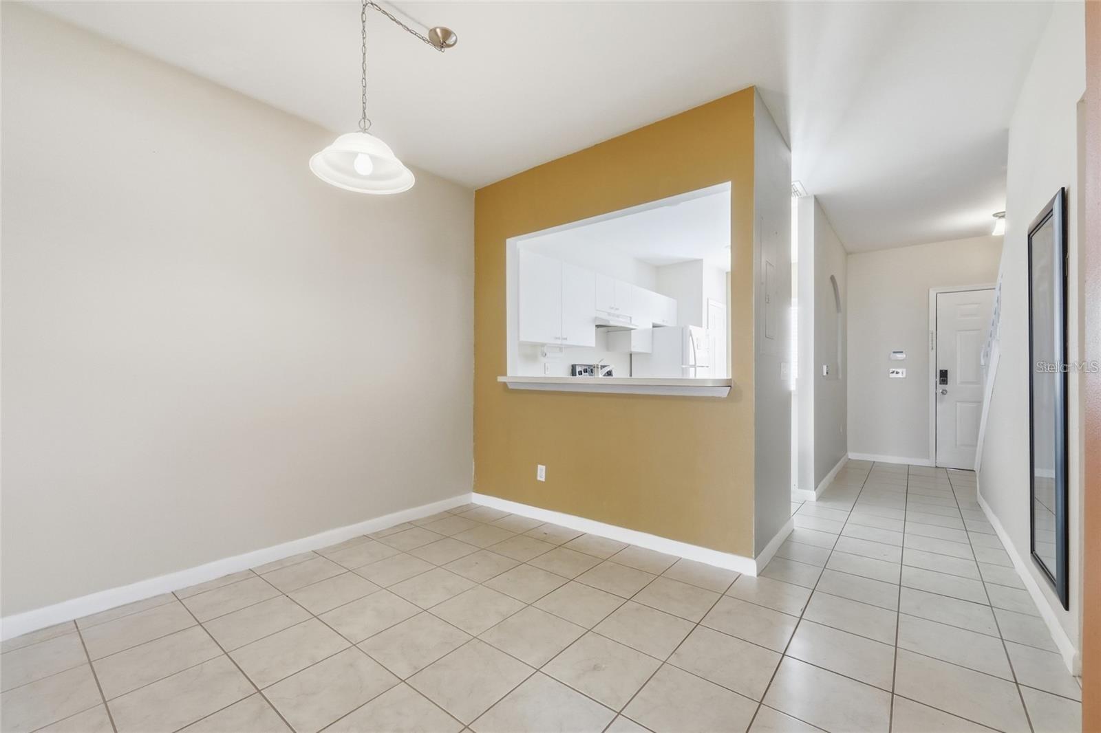 6998 WOODLAKE DR