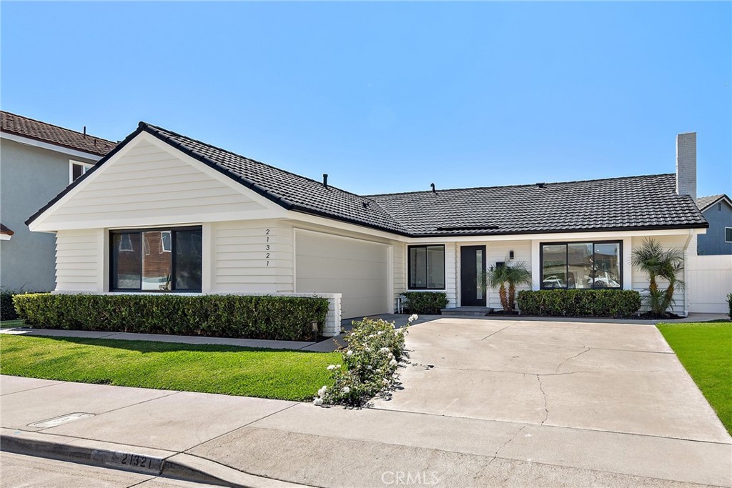 21321 Compass Lane