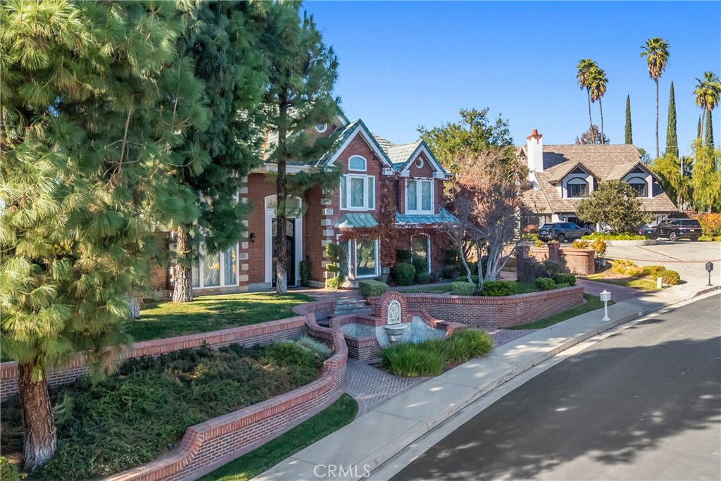 1608 Smiley Ridge