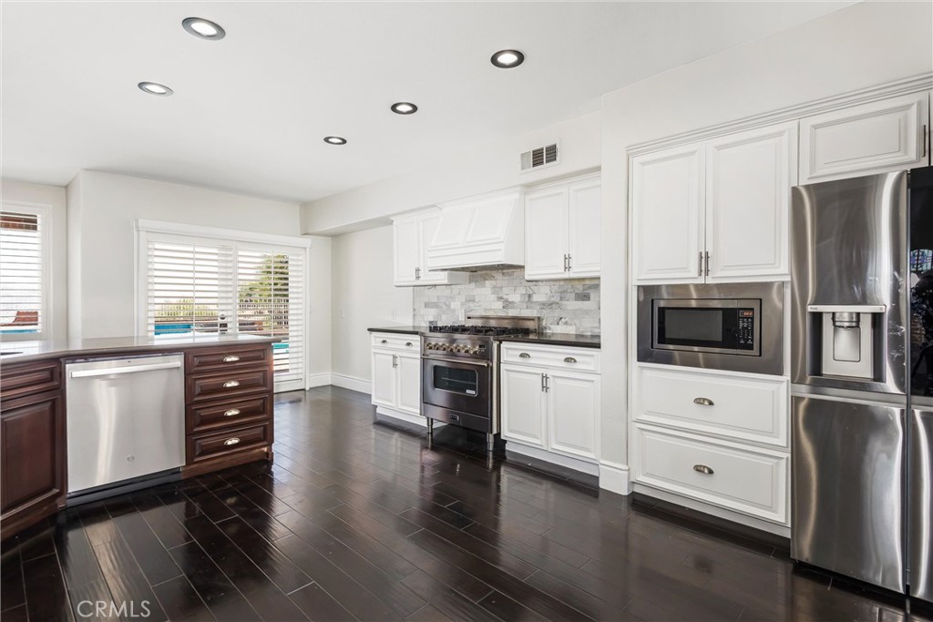 1608 Smiley Ridge