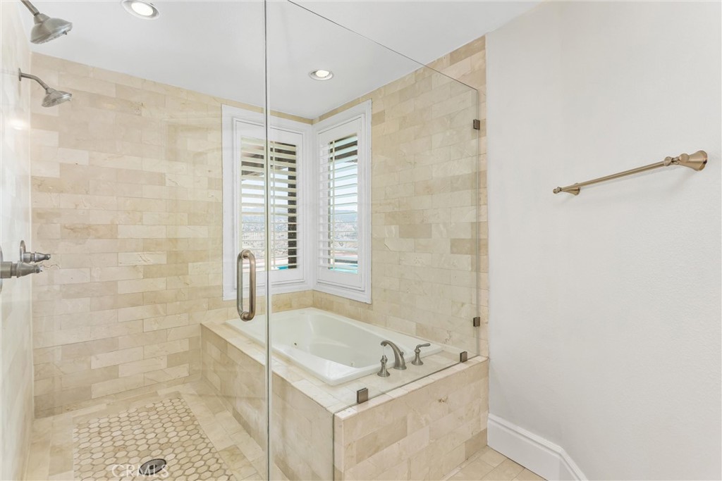1608 Smiley Ridge