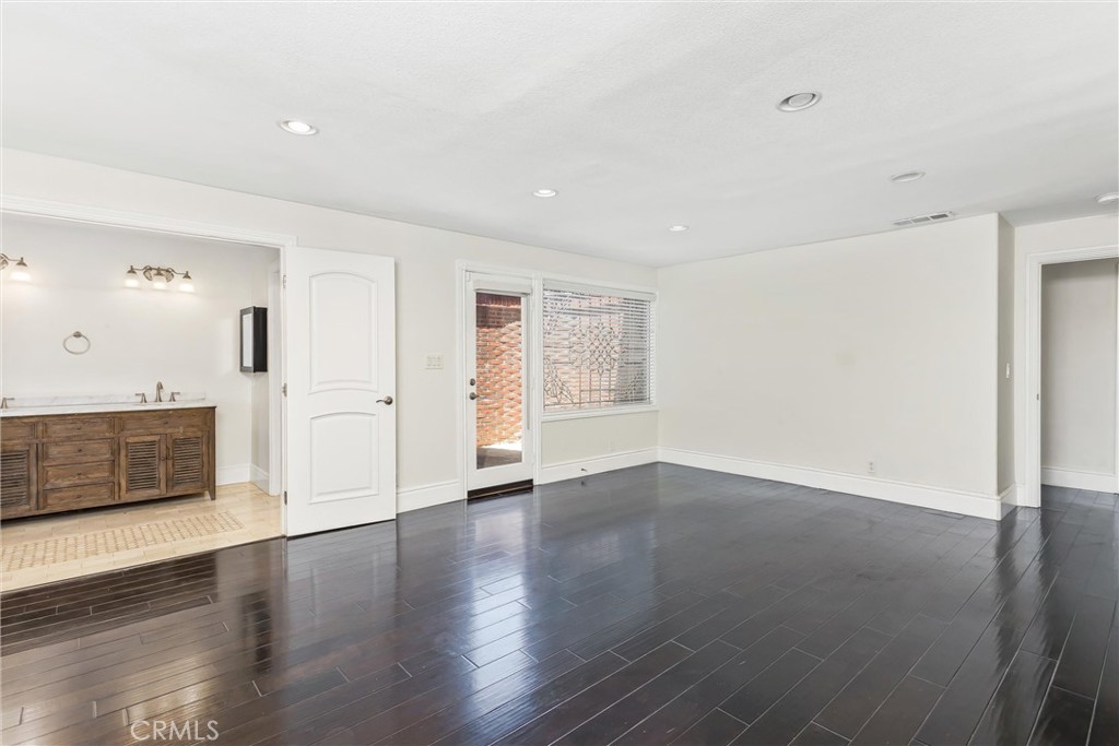 1608 Smiley Ridge