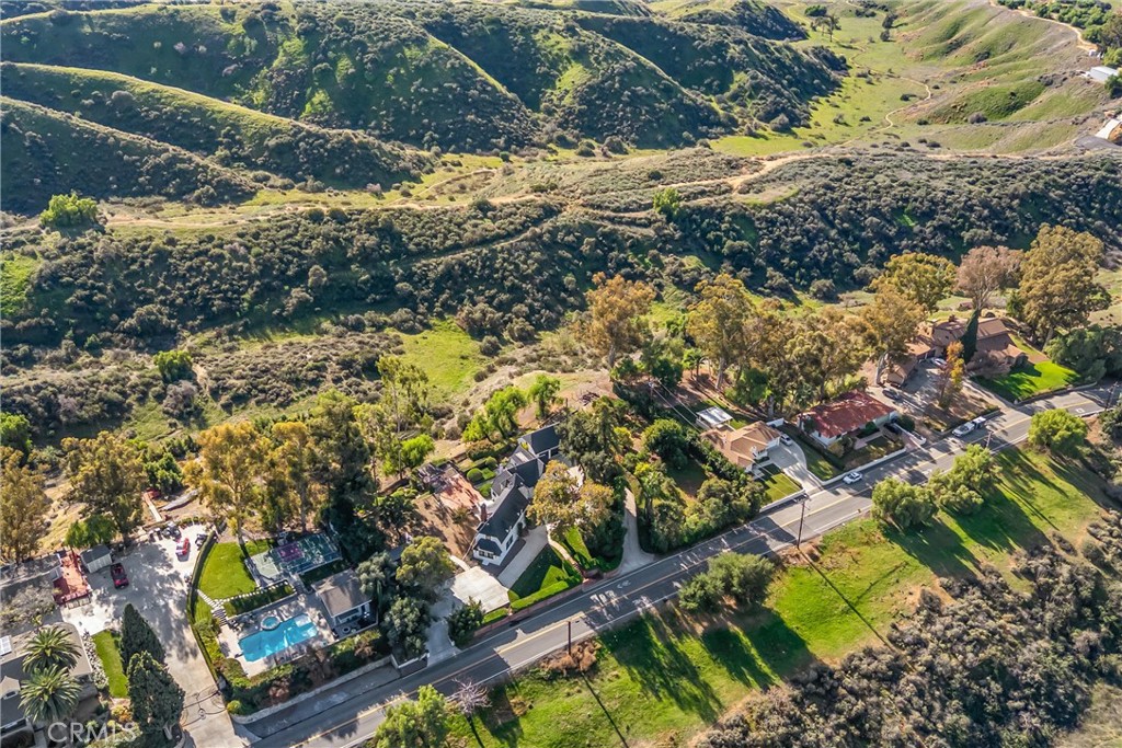 745 W Sunset Drive