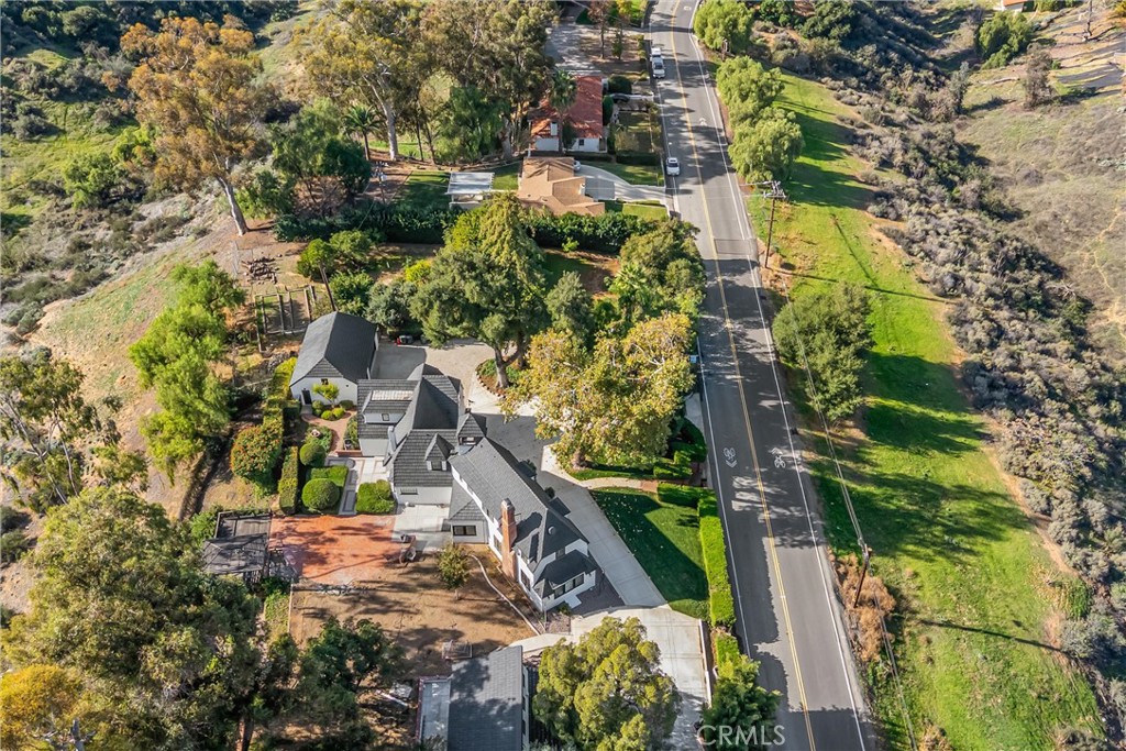 745 W Sunset Drive