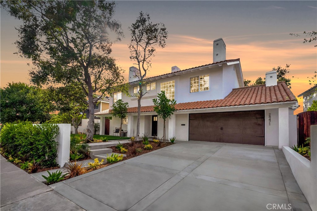 24471 Los Serranos Drive