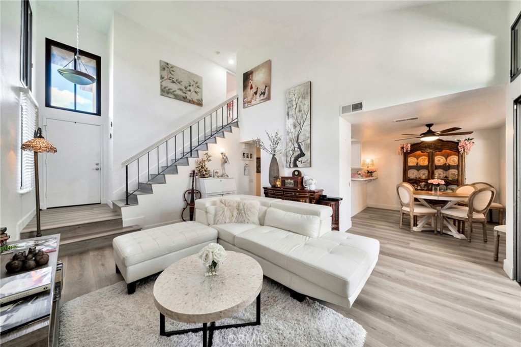 5151 Walnut Ave 34