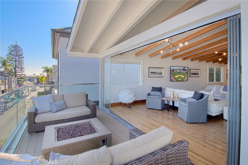 308 Poppy Avenue