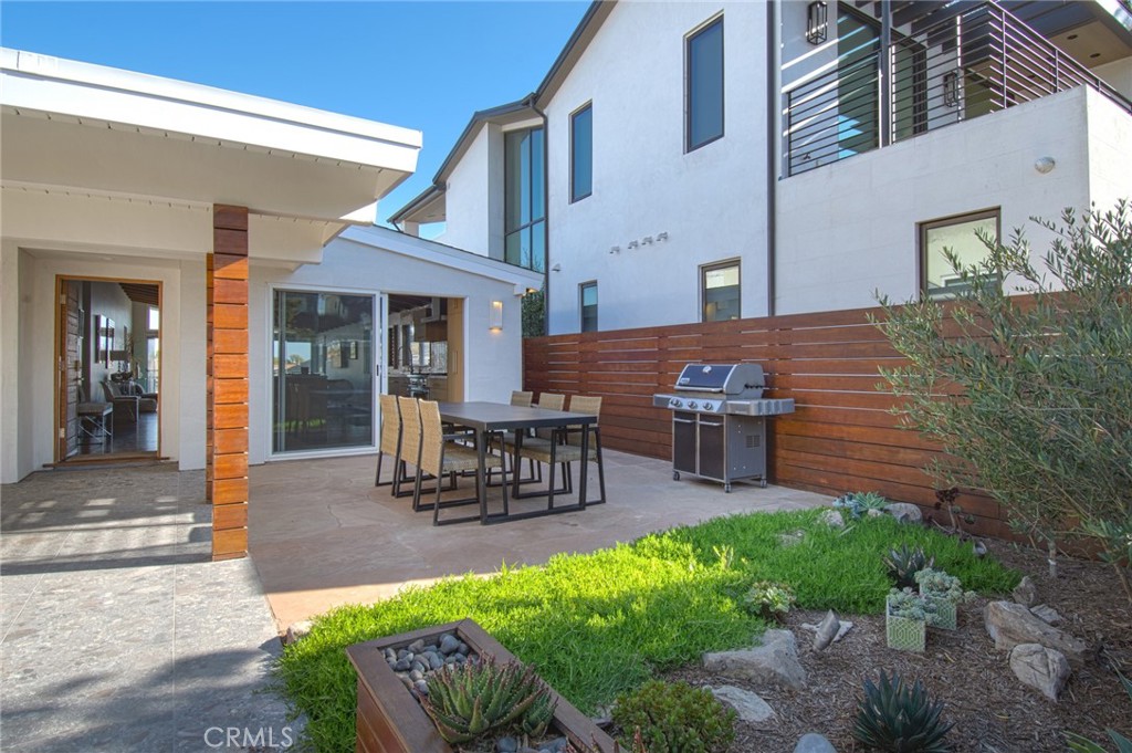 308 Poppy Avenue