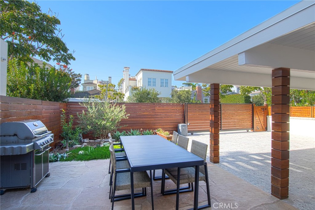308 Poppy Avenue