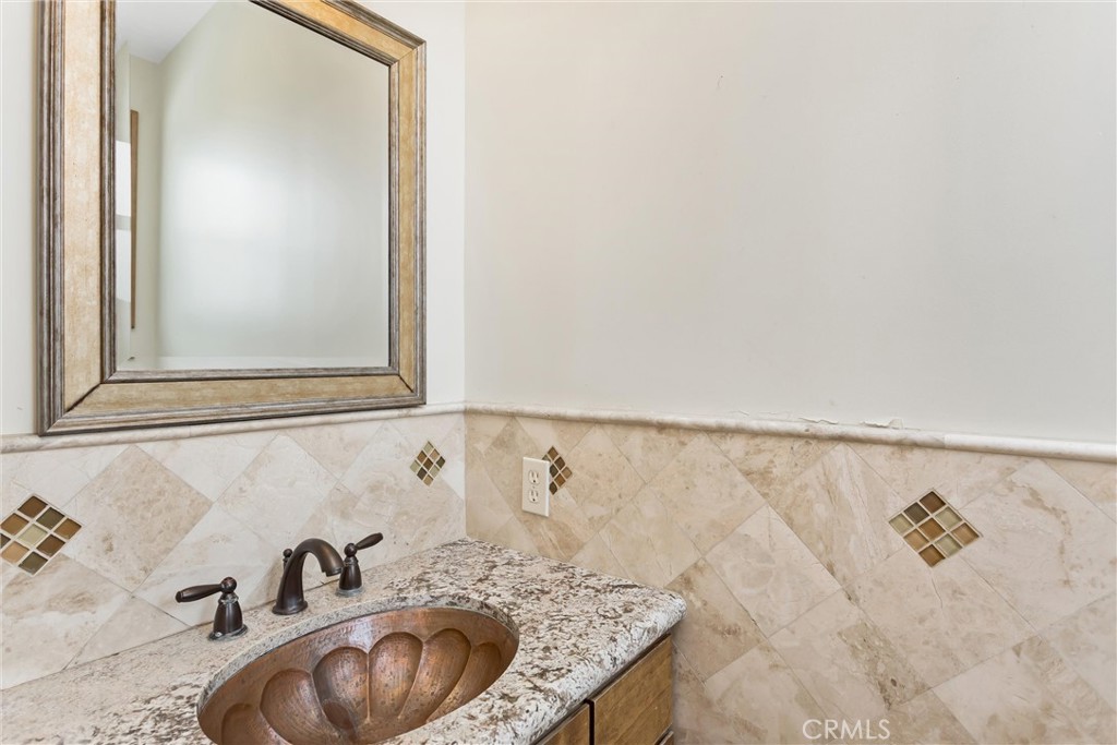 204 Saint Catherine