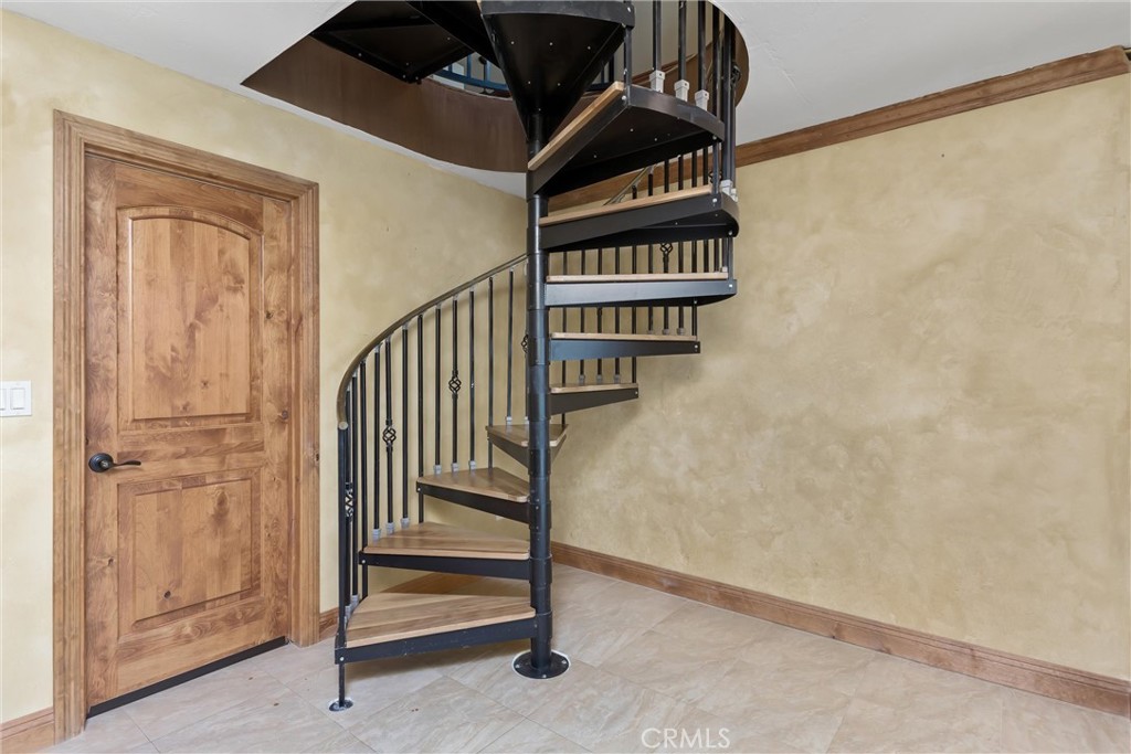 204 Saint Catherine