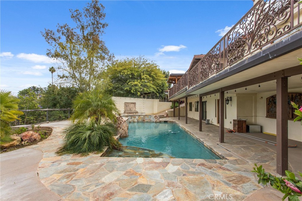 204 Saint Catherine