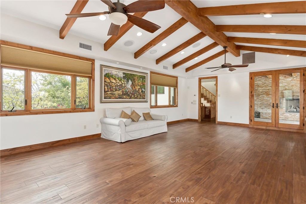 204 Saint Catherine
