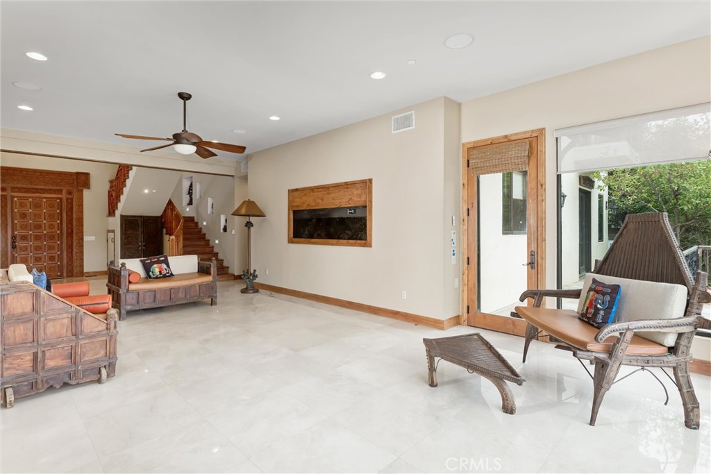 204 Saint Catherine