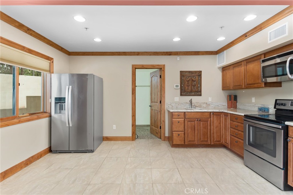 204 Saint Catherine