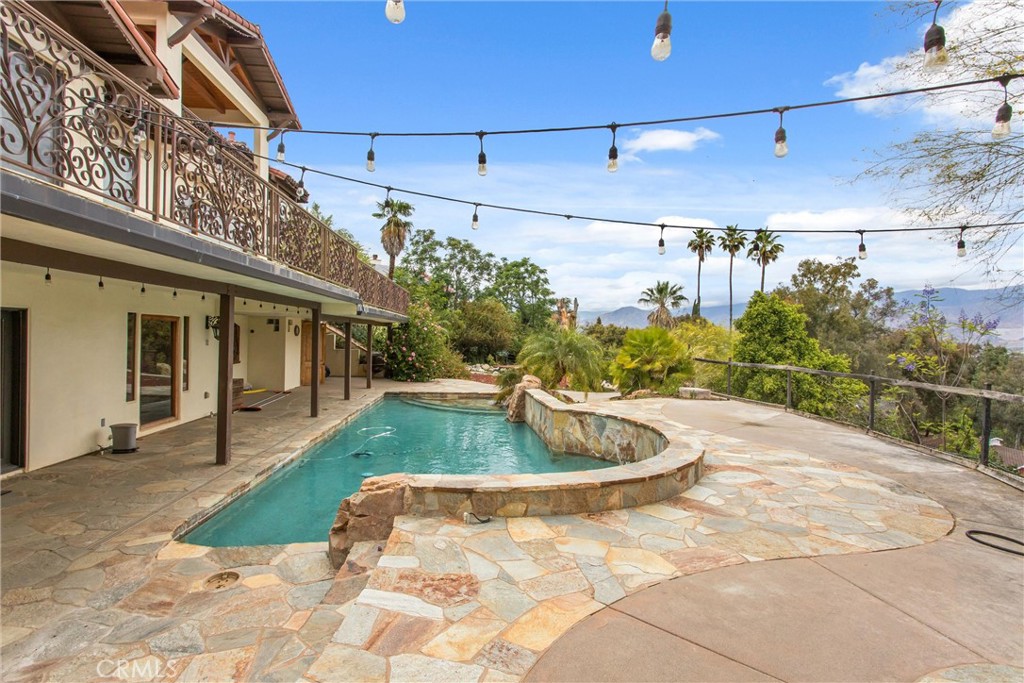 204 Saint Catherine