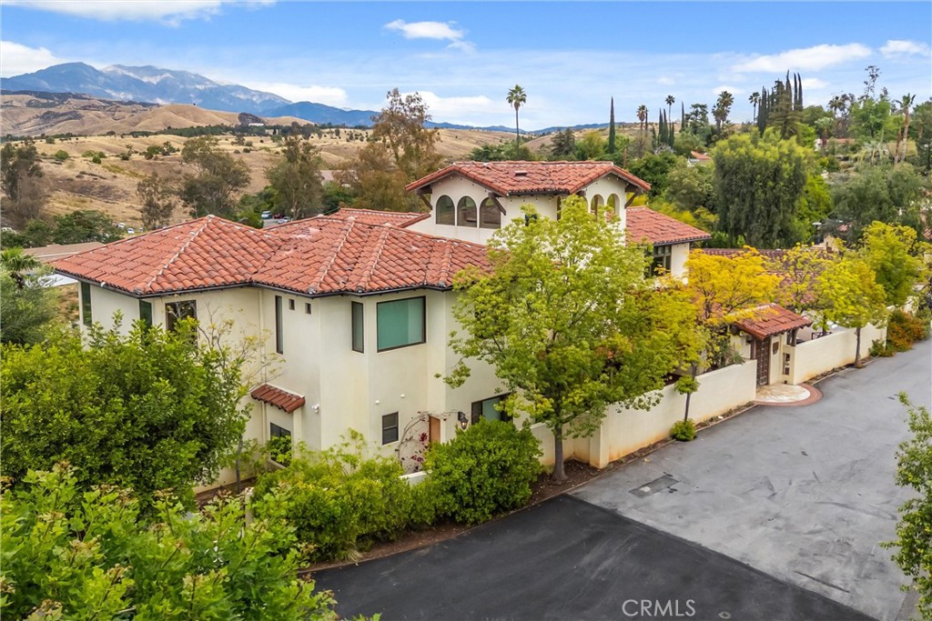 204 Saint Catherine