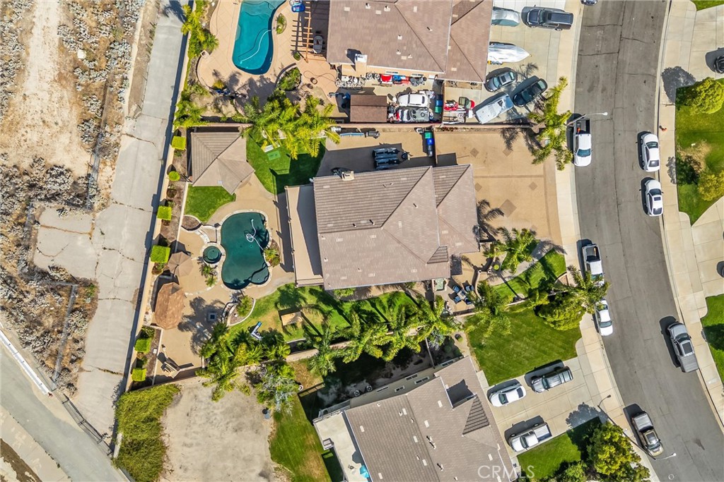 7773 La Cresta Street