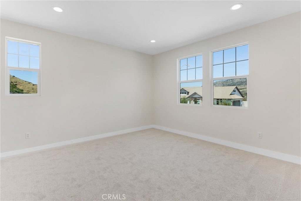 34511 Kadota Street