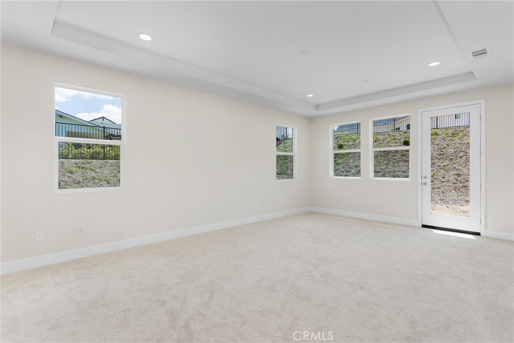 34511 Kadota Street