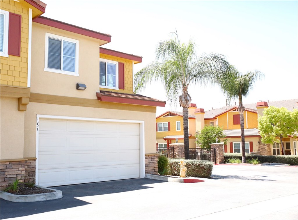 1510 Orange Avenue 1304