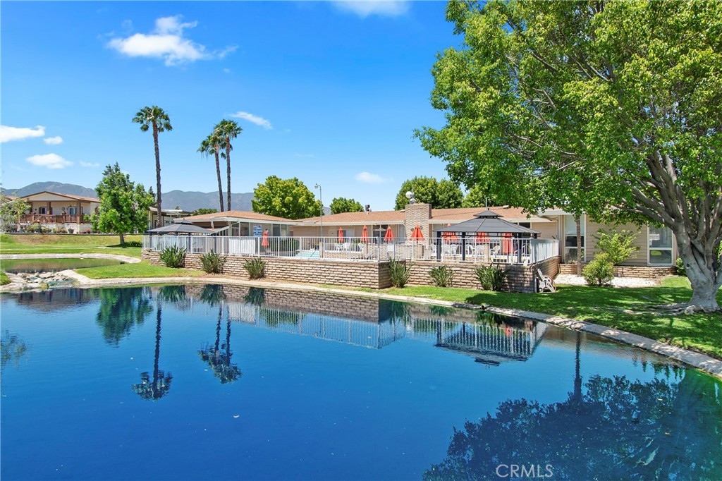 1424 Glengrove