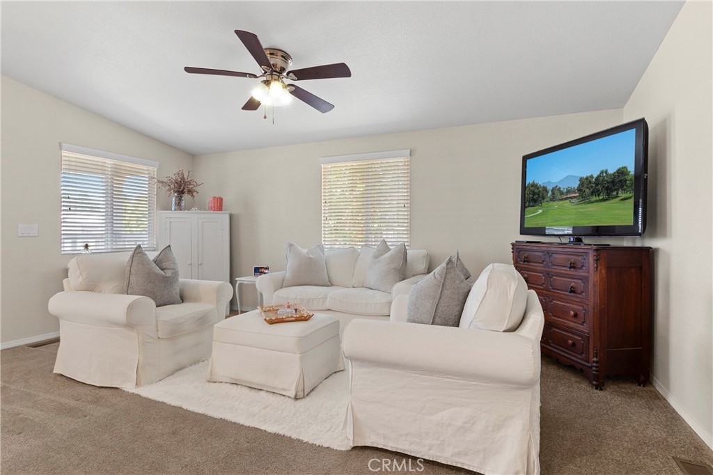 1424 Glengrove