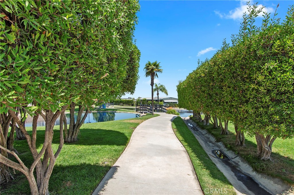 1424 Glengrove